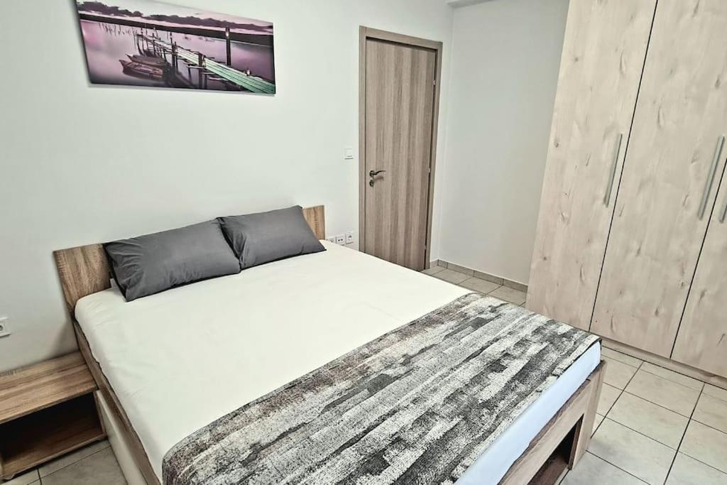 Ivanna Apartment Néa Mudaniá Kültér fotó
